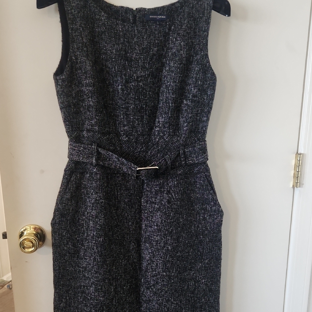 Banana Republic Gray Sleeveless Sheath Midi Dress